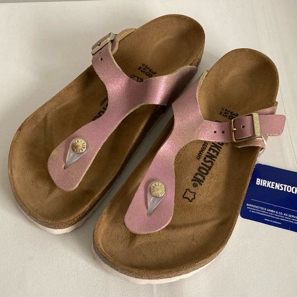 Birkenstock Shoes - Birkenstock Gizeh Washed Metallic Pink